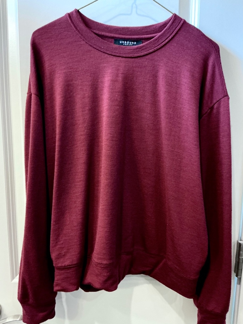 Unbound Merino Womens Sweatshirt - Size XL
